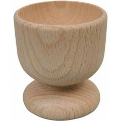 Drevený stojan na vajíčko