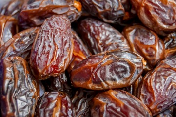 Organic Medjool dates with stone 5 kg