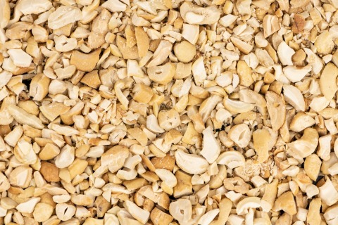 Crushed Cashew Baby Bits 22.68 kg